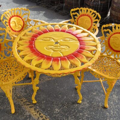 4 Hand Painted Sun Chairs With Matching Table.