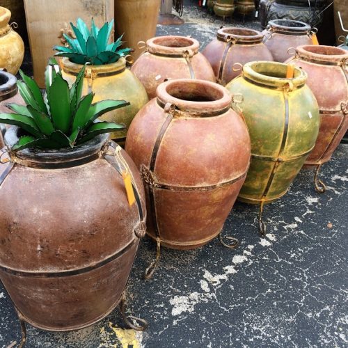 Mexican Pottery On Stands Of All Shapes And Sizes For Sale At Rustler's Junction In Lampasas